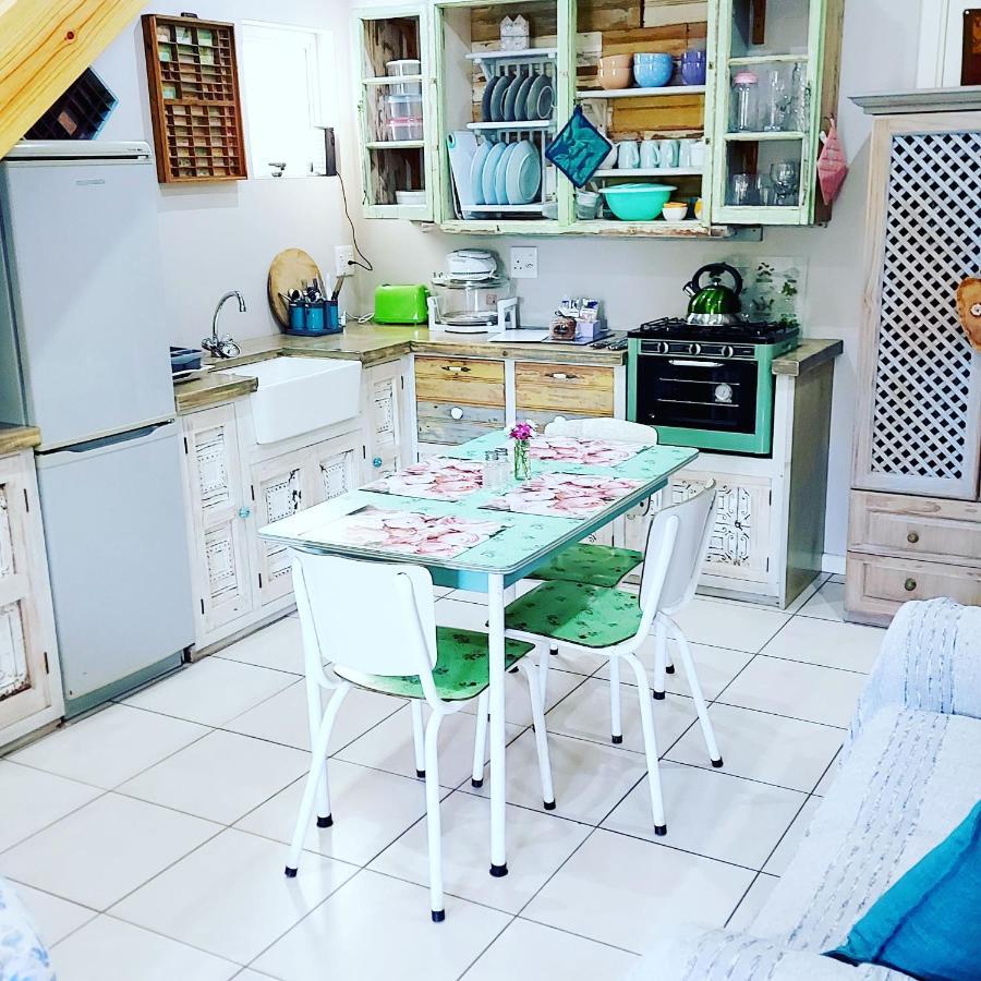 The Coelacanth Guest House And Beach Thyme Self Catering Kidd's Beach Экстерьер фото